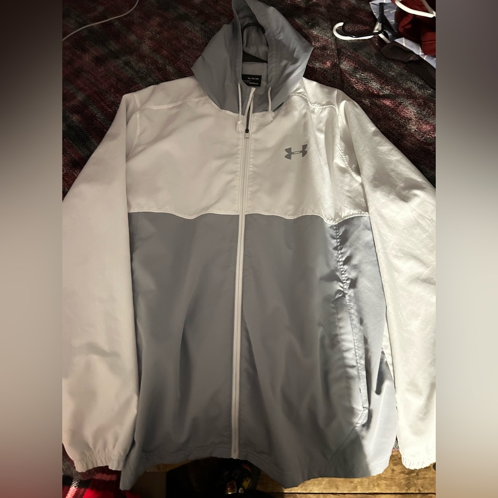 Under Armour Men's Two-Tone Windbreaker